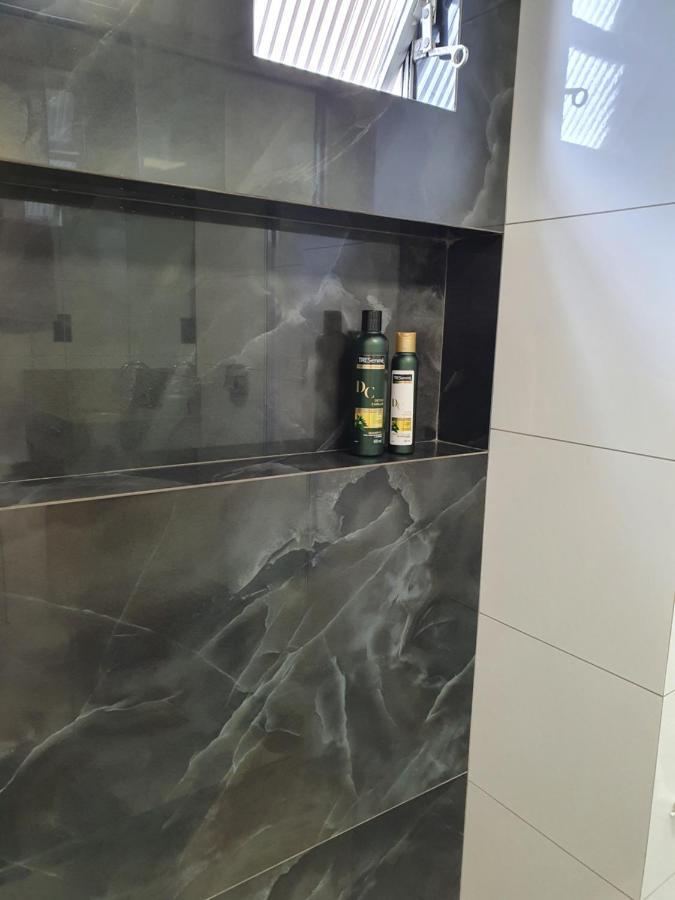 Apartamento Quadra Do Mar. Lindo Apto Em Balneário Camboriú.